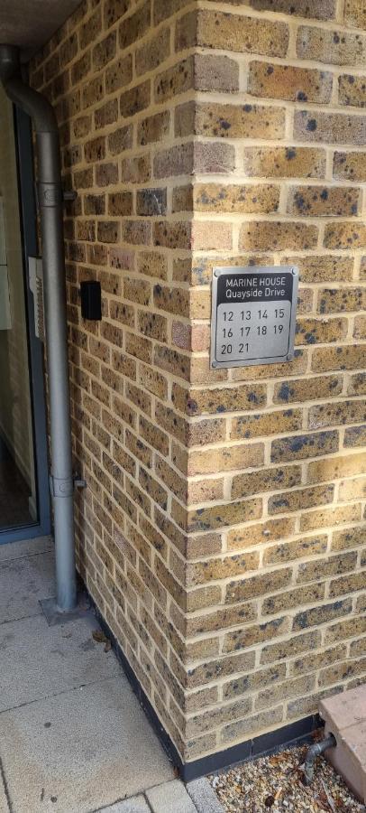 360 Serviced Accommodations - Colchester Marine Quay - 1 Double Bedroom Apartment Luaran gambar